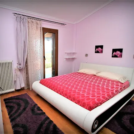 Villa Eleni * PalaiónTsiflíkion